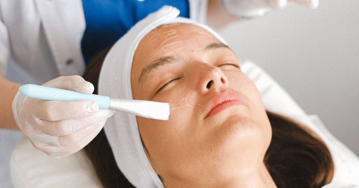 Chemical Peels vs. Microdermabrasion: Which One is Right for Me? | First Impressions Clinic